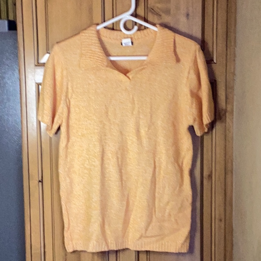 FINAL SALE PRICE Salon Studio Medium SS Sweater in Gold